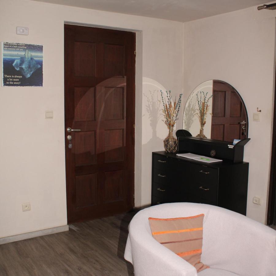 Qiomi'S Room 阿尔斯科特 外观 照片